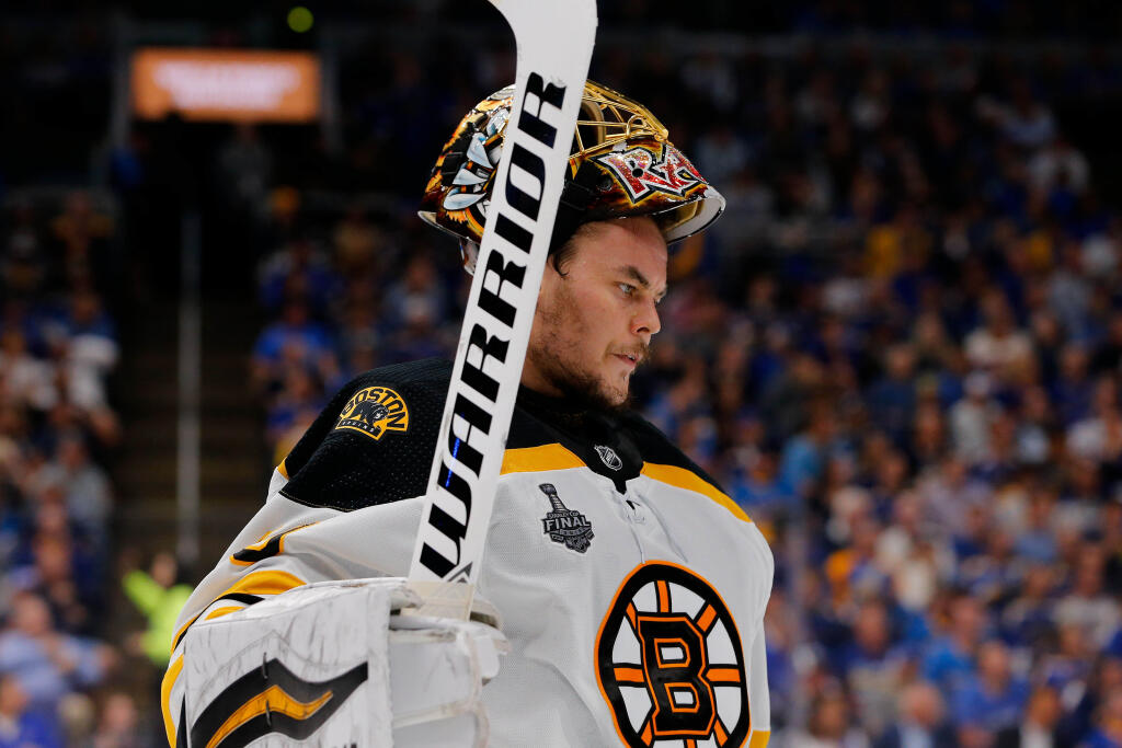 Take Town: Goaltending can't fix the Oilers and the Bruins have a big goalie decision to make