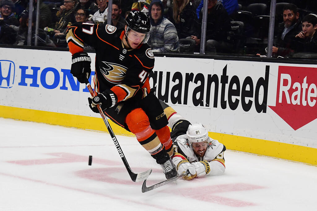 Trade Analysis: Boston Bruins acquire Hampus Lindholm from the Anaheim Ducks