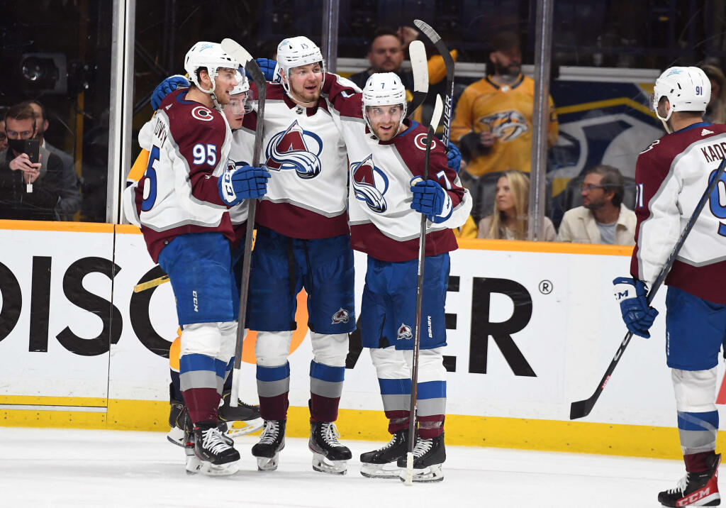Round 1 Takeaways: How the Avalanche and the Blues won their series