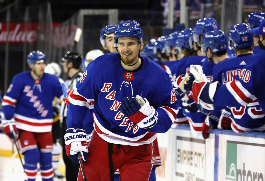 St. Louis Blues acquire Pavel Buchnevich from New York Rangers for ...