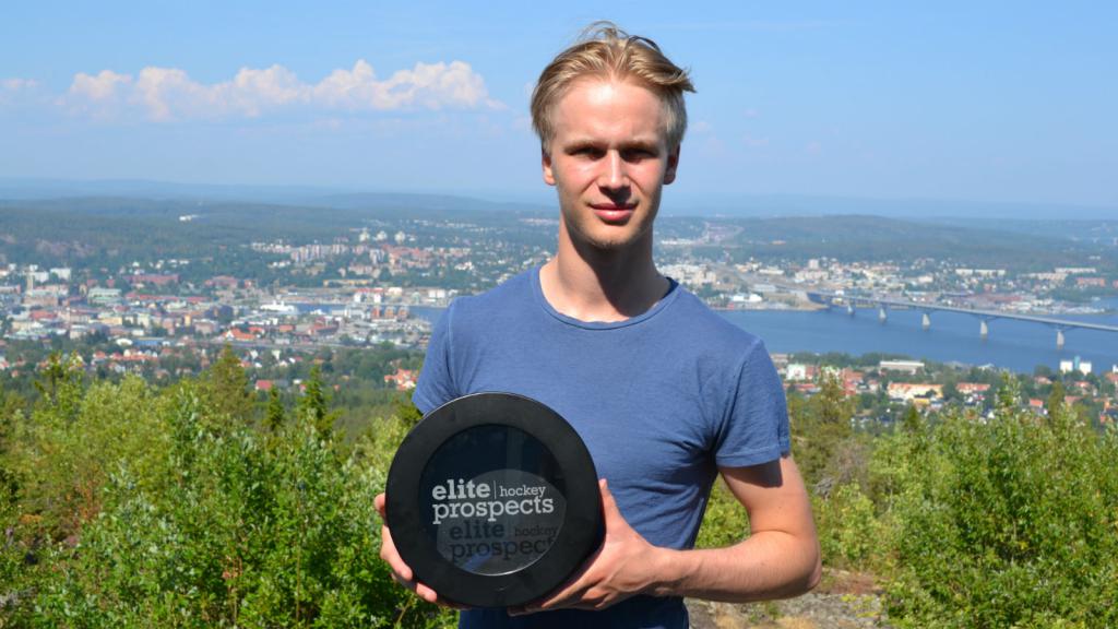 And the winner is… Elias Pettersson